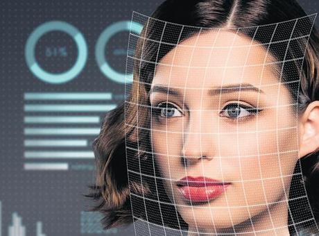 Yapay zekâlı yüz analizi uygulamaları gençleri estetik tuzağına çekiyor
