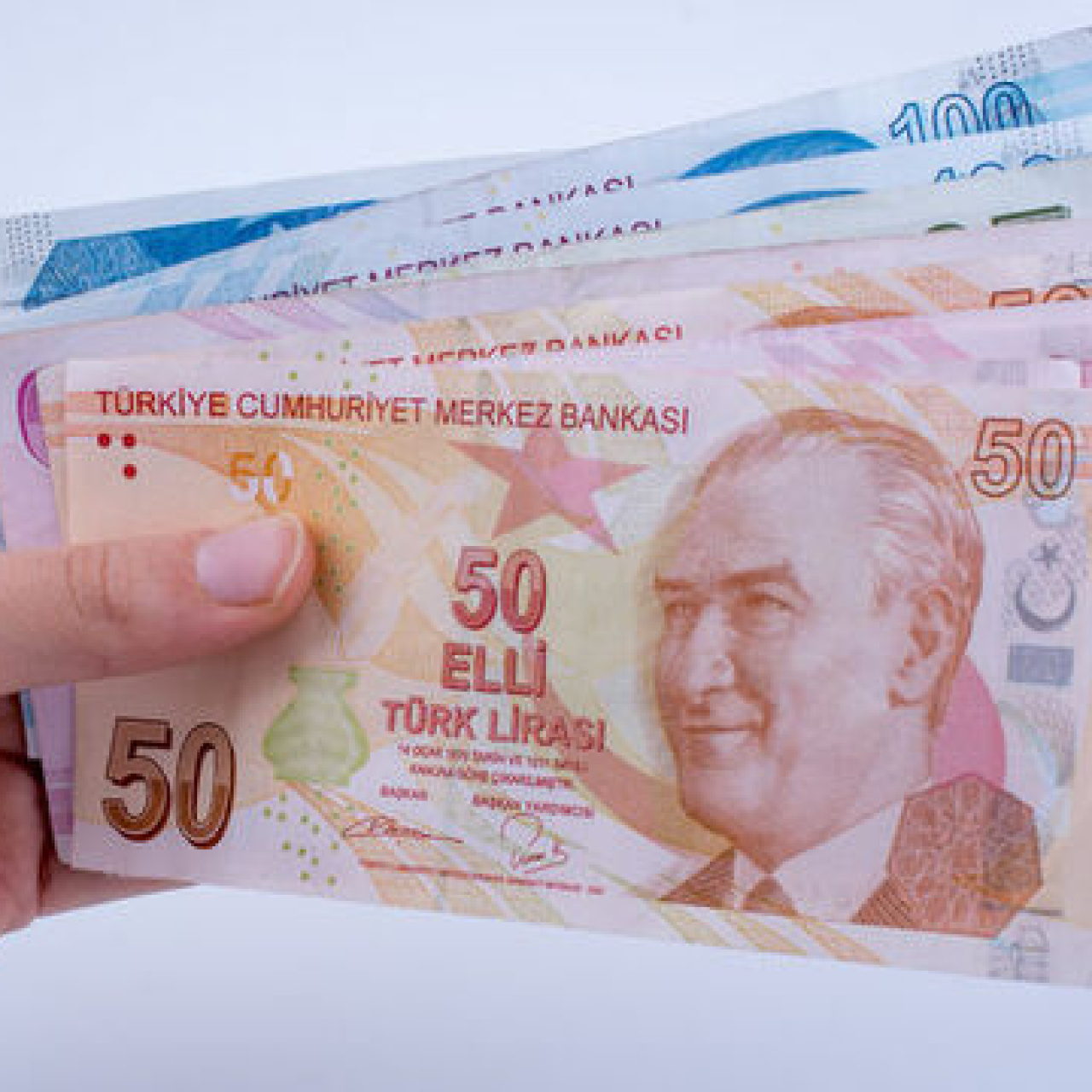 Kademeli Emeklilik Düzenlemesi TBMM Gündeminde: 2000 Sonrası Sigortalılar Ne Bekliyor?