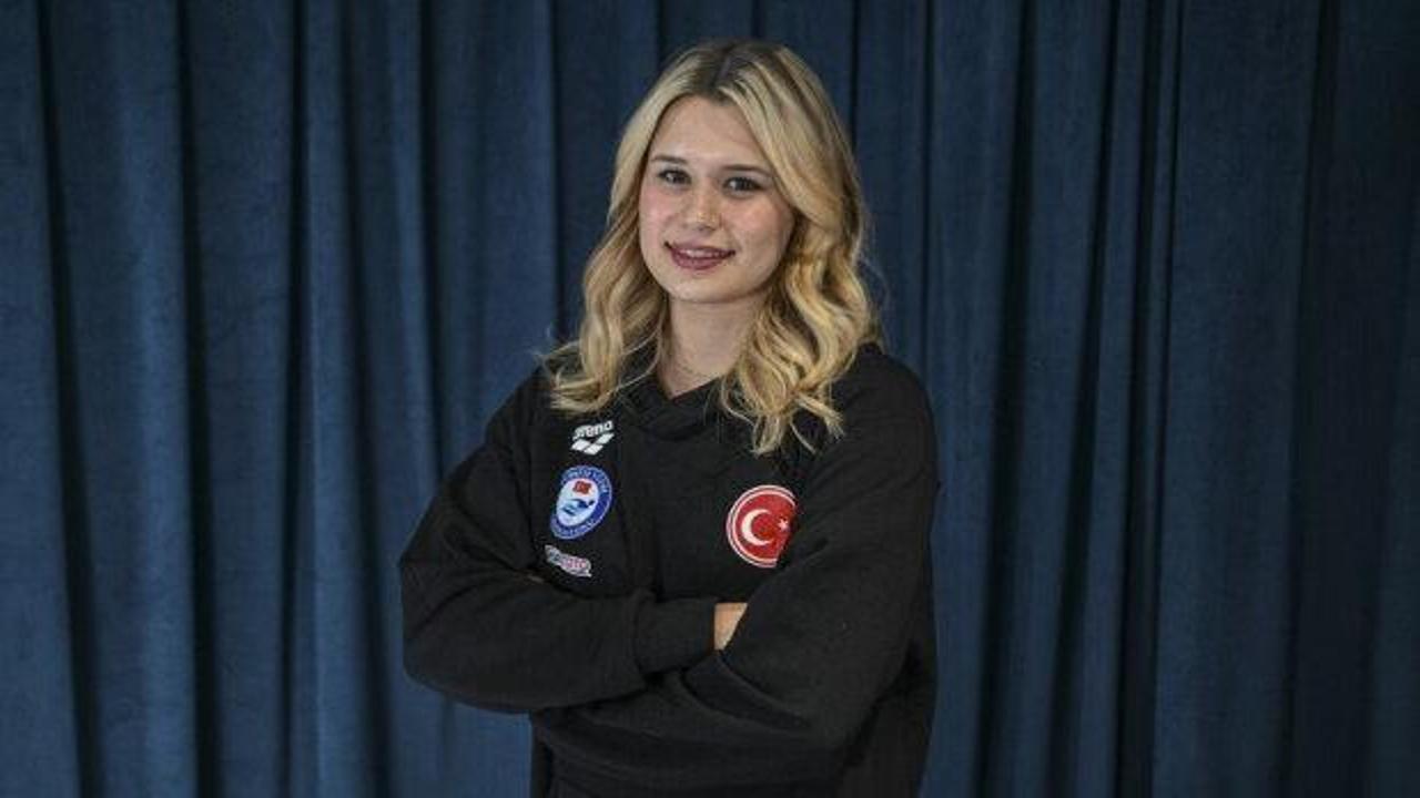 Milli yüzücü Defne Kurt'tan Fransa'da altın madalya
