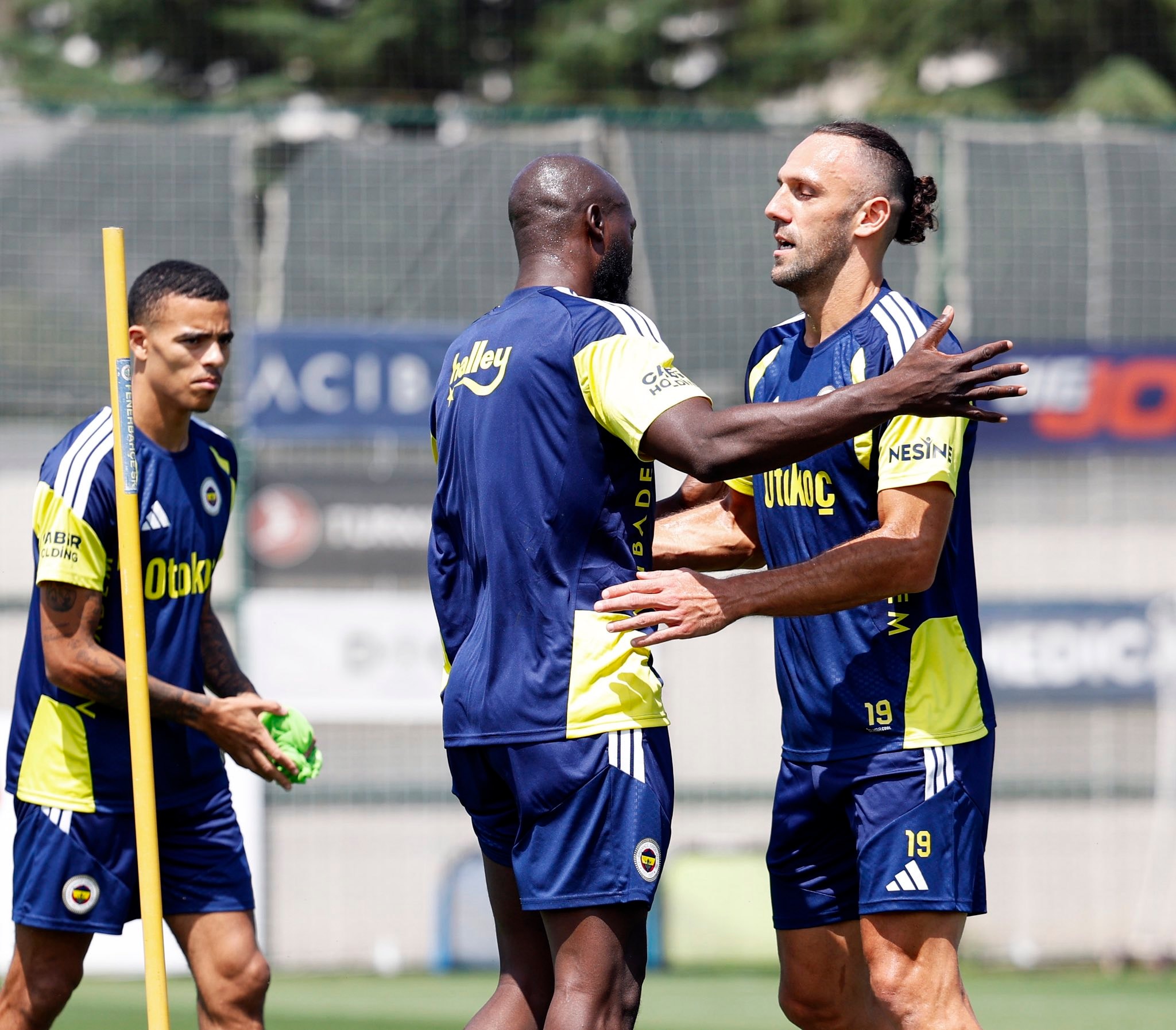 Fenerbahçe, UEFA Avrupa Ligi'nde Lyon karşılaşması için son hazırlıklarını tamamlıyor