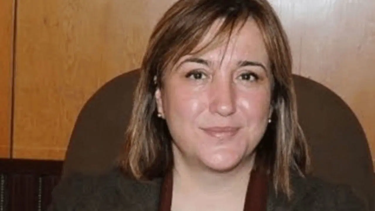 Eski AKP Kocaeli Milletvekili Azize Sibel Gönül tedavi gördüğü hastanede hayatını kaybetti