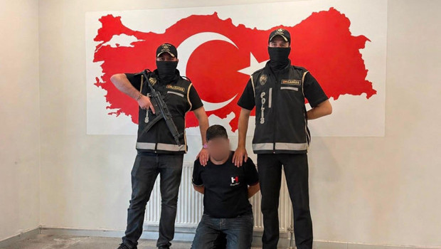 Kırmızı bültenle aranan zanlı Bakü'de yakalandı: Türkiye'ye getirildi