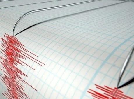 İran'ın Huzistan eyaletinde 5 büyüklüğünde deprem: Kızılay ekipleri bölgeye yönlendirildi