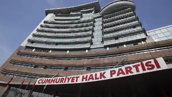 CHP'li Nalbantoğlu'ndan Menderes seçimlerine ilişkin çarpıcı iddia: 'CHP'den AK Parti'ye geçen oy yok'