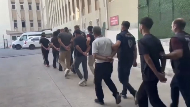 Çocuklarını kaybeden ailelere dijital şantaj: 2 şüpheli tutuklandı
