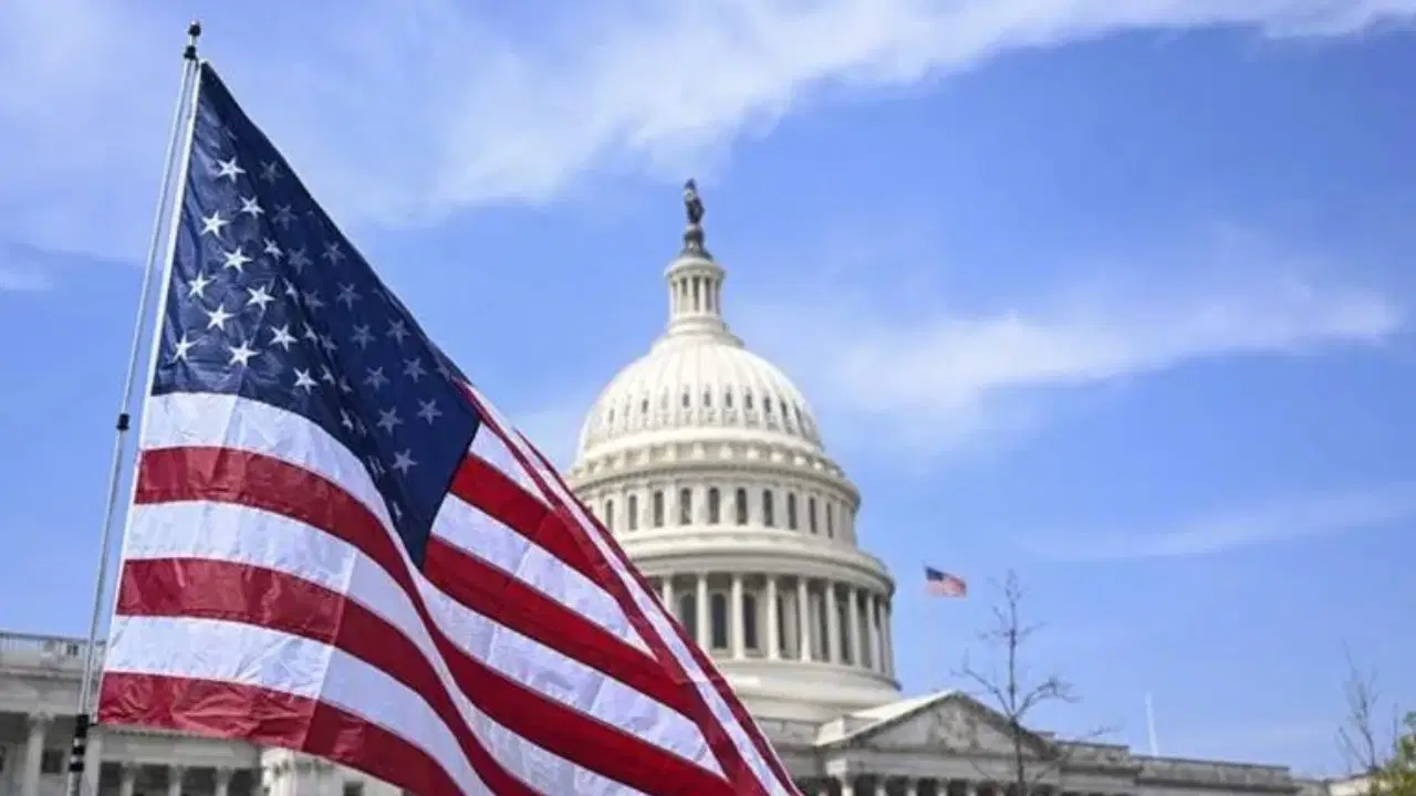 Trump'ın Beyaz Saray balo salonu projesine mahkeme dur dedi