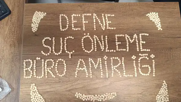 Hatay'ın Defne ilçesinde narkotik operasyonu: 840 uyuşturucu hap ele geçirildi