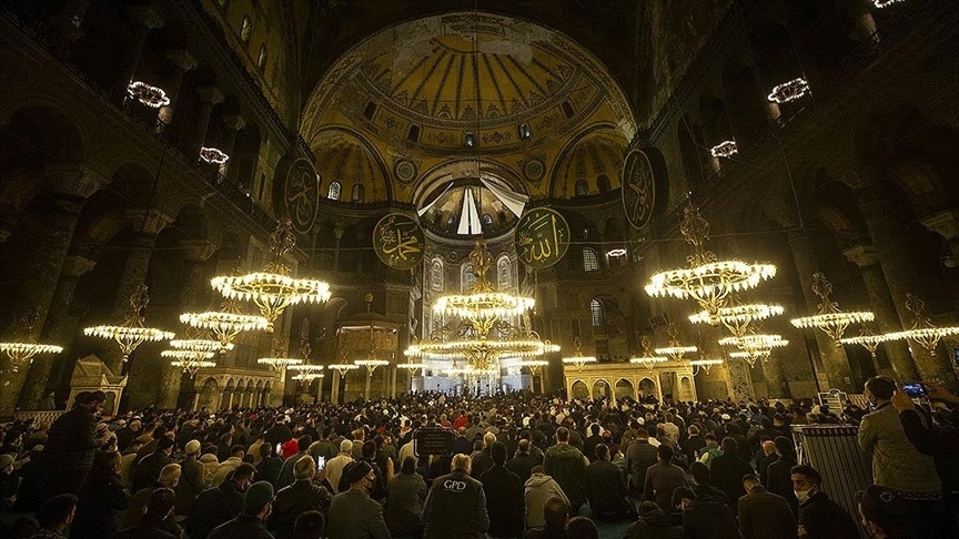 2026 Mevlid Kandili için geri sayım başladı: Tarih netleşti