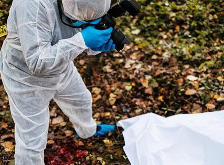 Chicago'daki cenaze evinde insanlık dışı manzara: 60'a yakın çürümüş ceset bulundu