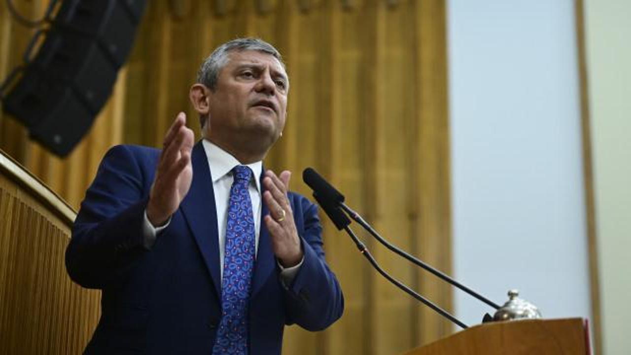 CHP'de dokunulmazlık gerilimi: Özgür Özel'in fezlekeleri partide krize yol açtı
