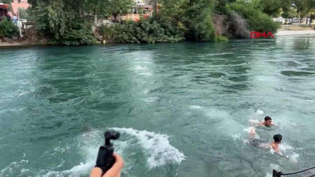 Adana'da tehlikeli serinleme: Sulama kanalında yüzen çocukların ailelerine ceza kesildi
