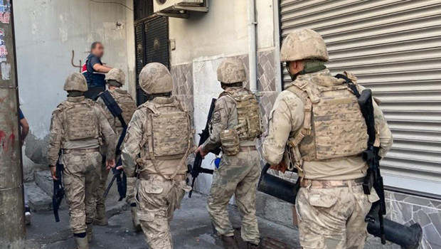 Ankara'da uyuşturucu ve fuhuş operasyonu: 8 şüpheli yakalandı