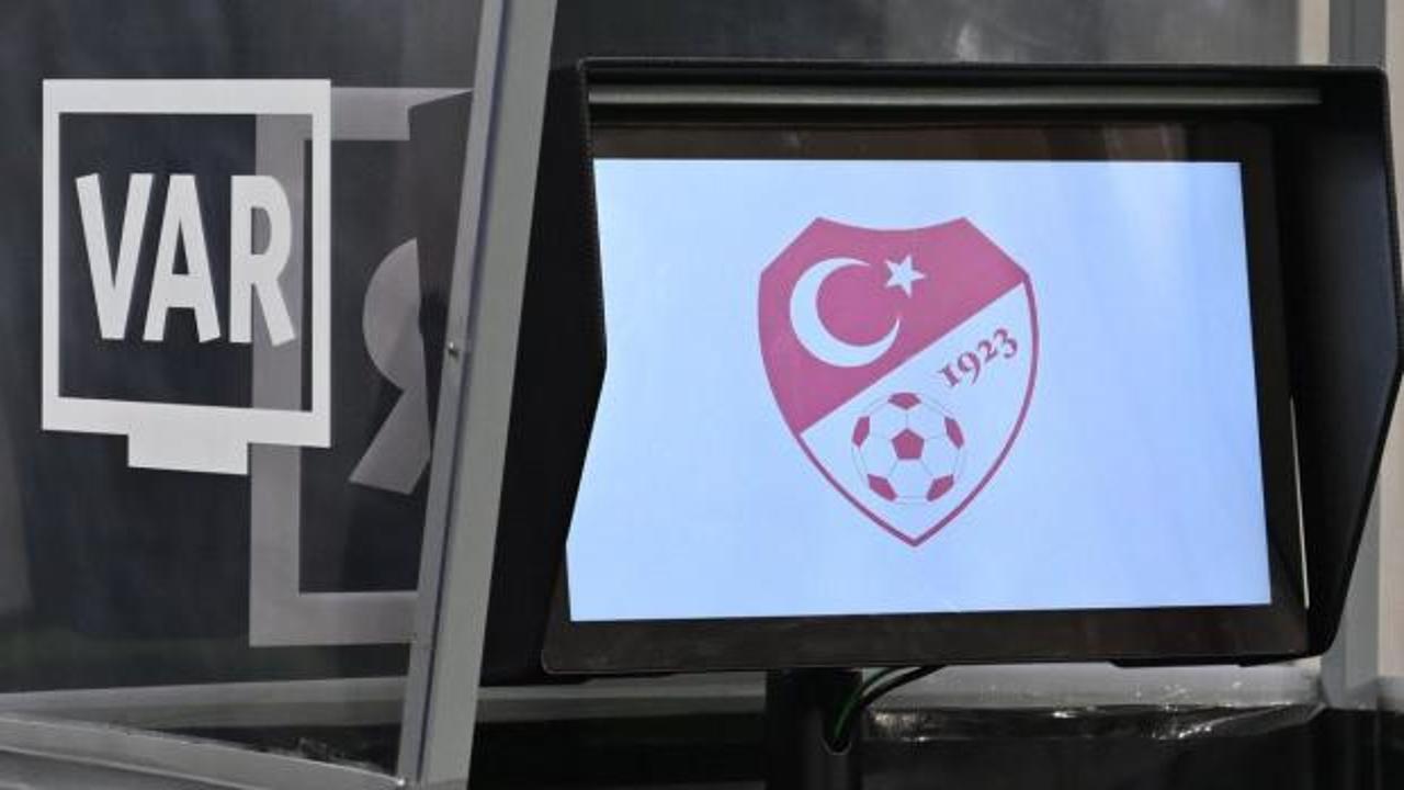 Süper Lig'de bugünün VAR ve AVAR hakemleri belli oldu
