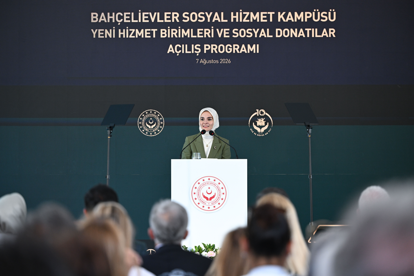 Bakan Göktaş: 193 bin çocuğu ailelerinin yanında takip ediyoruz