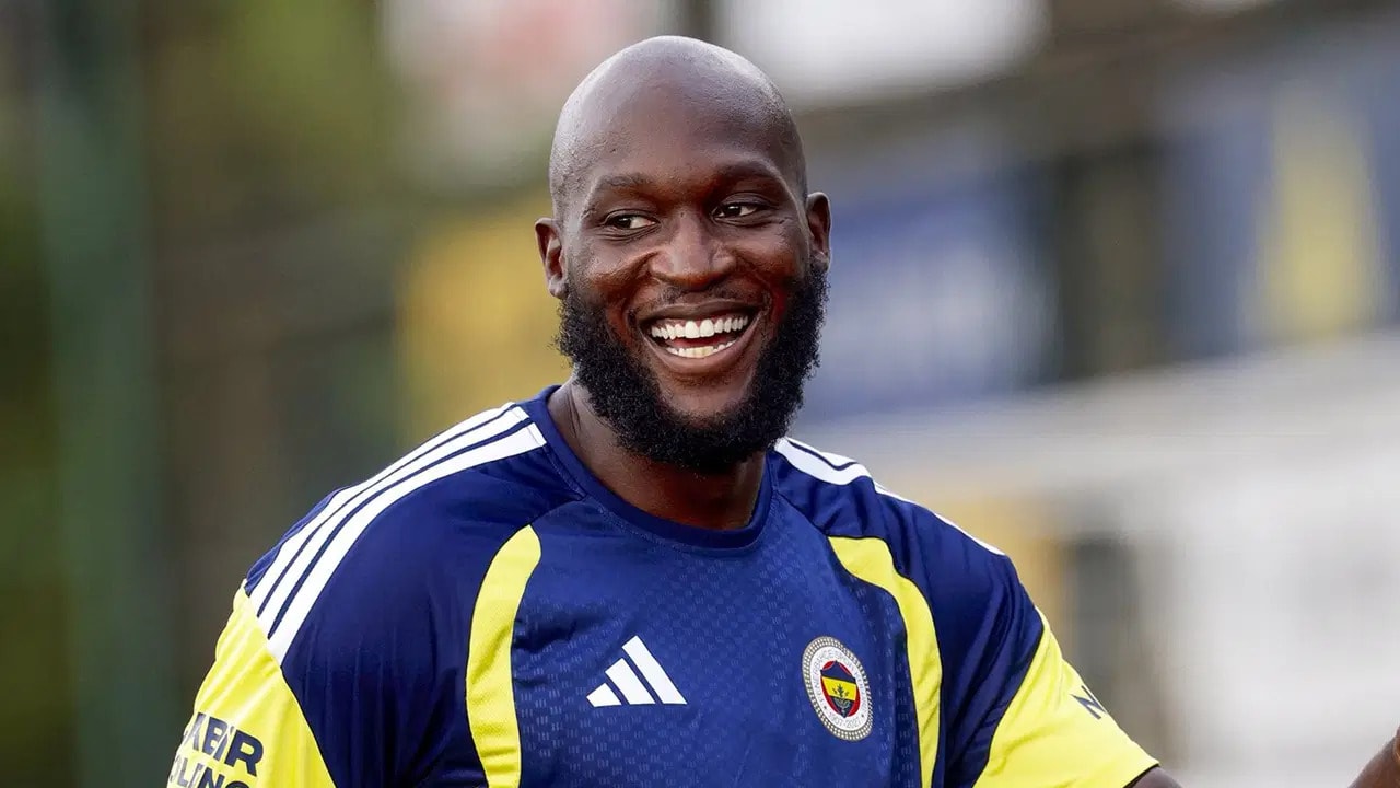 Fenerbahçe'nin yeni golcüsü Lukaku'nun 'milyonda bir' görülen özelliği kamuoyunu şaşırttı