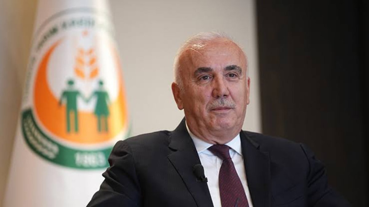 İran Riyali'nde tarihi değer kaybı: Vatandaşlar geçim sıkıntısıyla boğuşuyor
