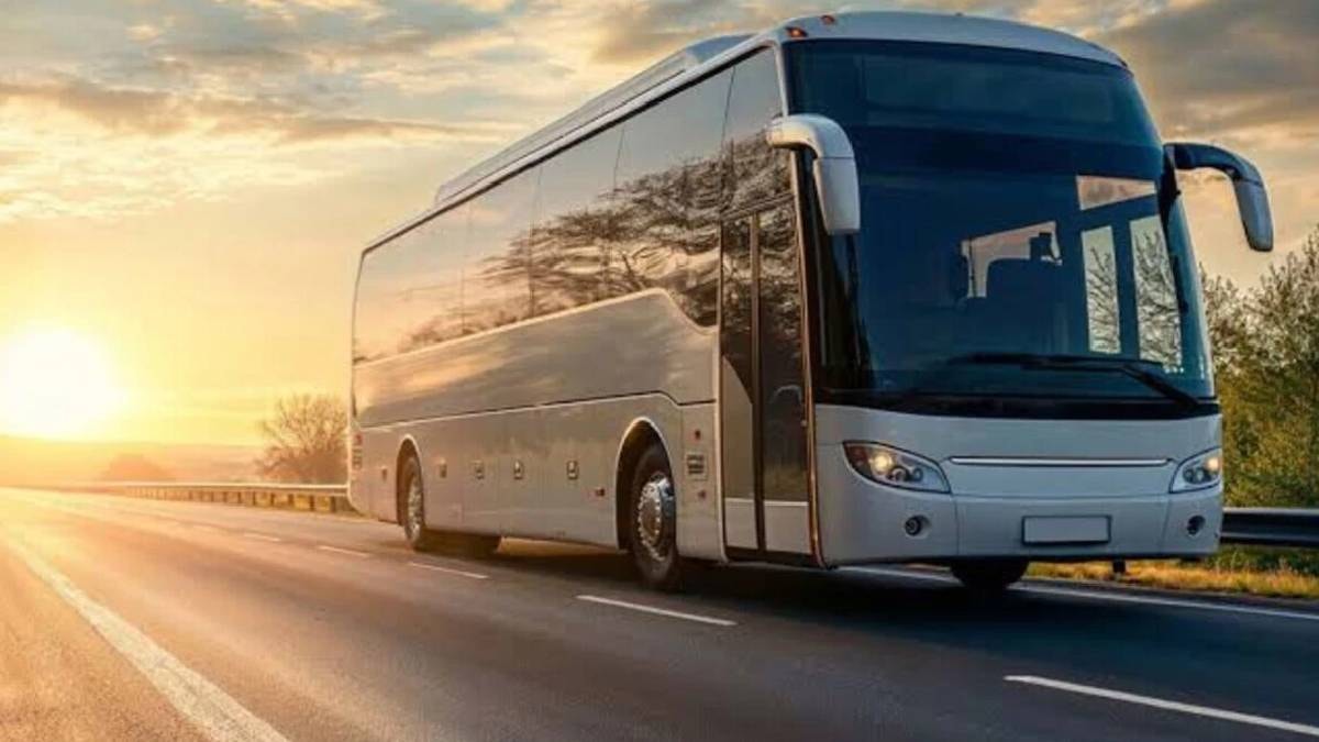 64 Yıllık Çınar Devrilmedi: Türkiye'nin Köklü Otobüs Firması Yeni Sahiplerine Geçti