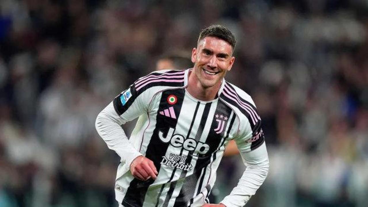 Beşiktaş'tan Vlahovic transferi için resmi açıklama: Sırp golcü akşam saatlerinde İstanbul'a geliyor