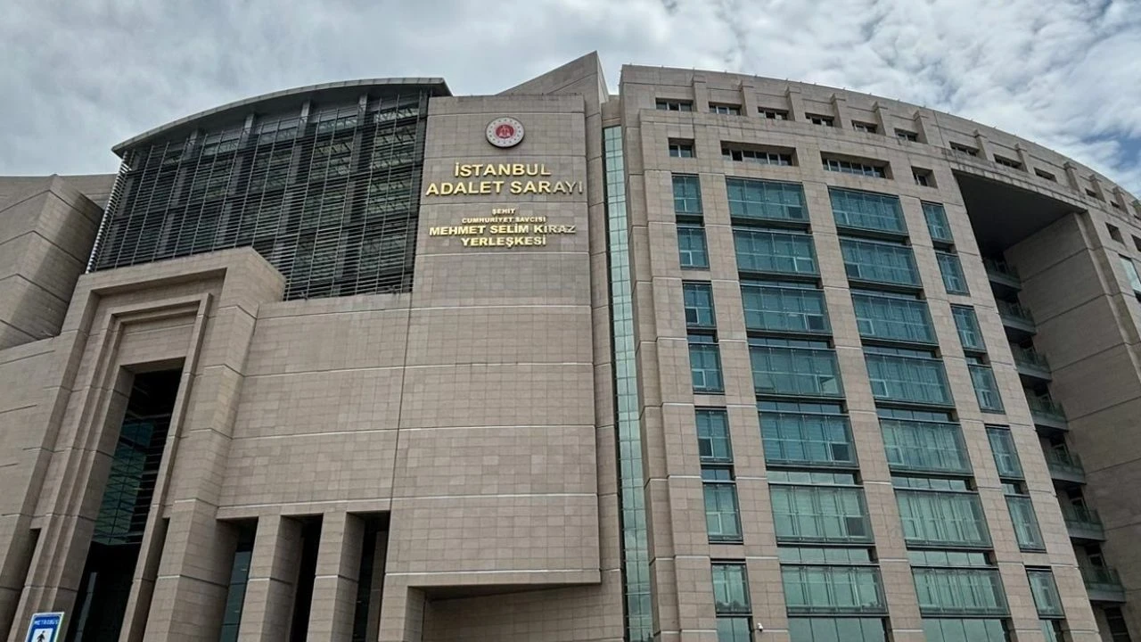 Nişasta bazlı şeker üreticilerine büyük operasyon: 25 şirkete baskın, 47 yönetici ifadeye çağrıldı