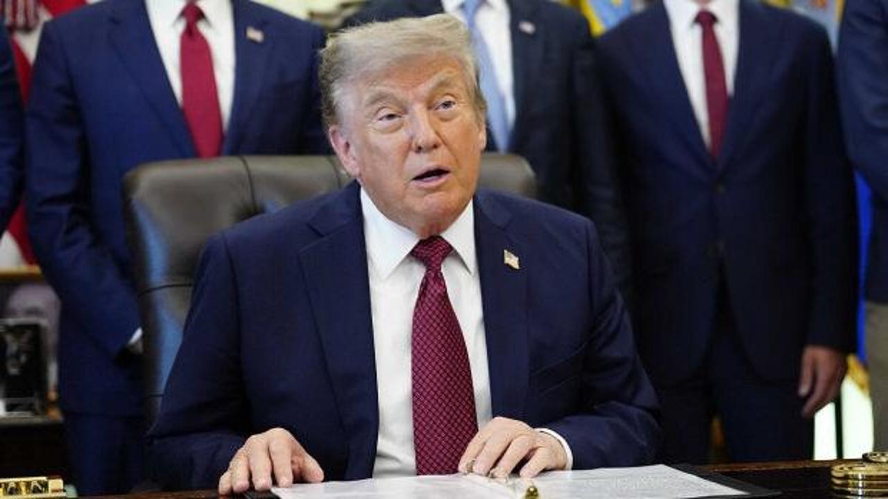 Trump'tan İran'a Yönelik Yeni Hamle: Saldırıları Durdurma Talimatı Verdi