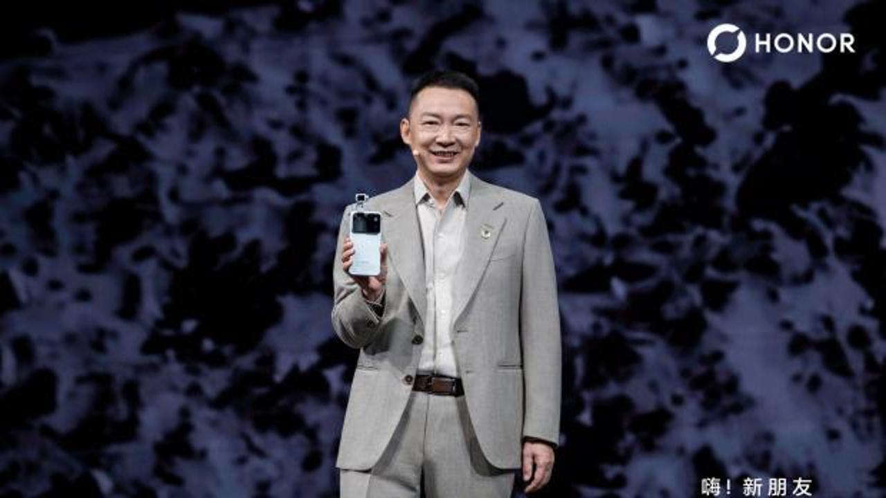 HONOR'dan devrim niteliğinde yeni kategori: Robot Phone dünyaya tanıtıldı