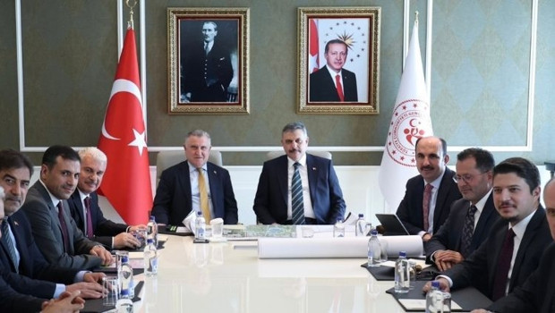 Bakan Bak, Konya heyetiyle İçişleri Bakanı Çiftçi'yi ağırladı
