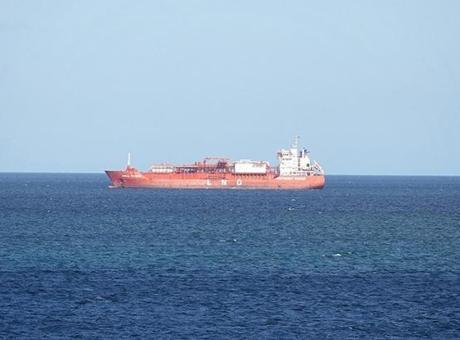ABD'nin gizli Hürmüz operasyonu ortaya çıktı: Her gece 20 tanker geçiş yapıyor