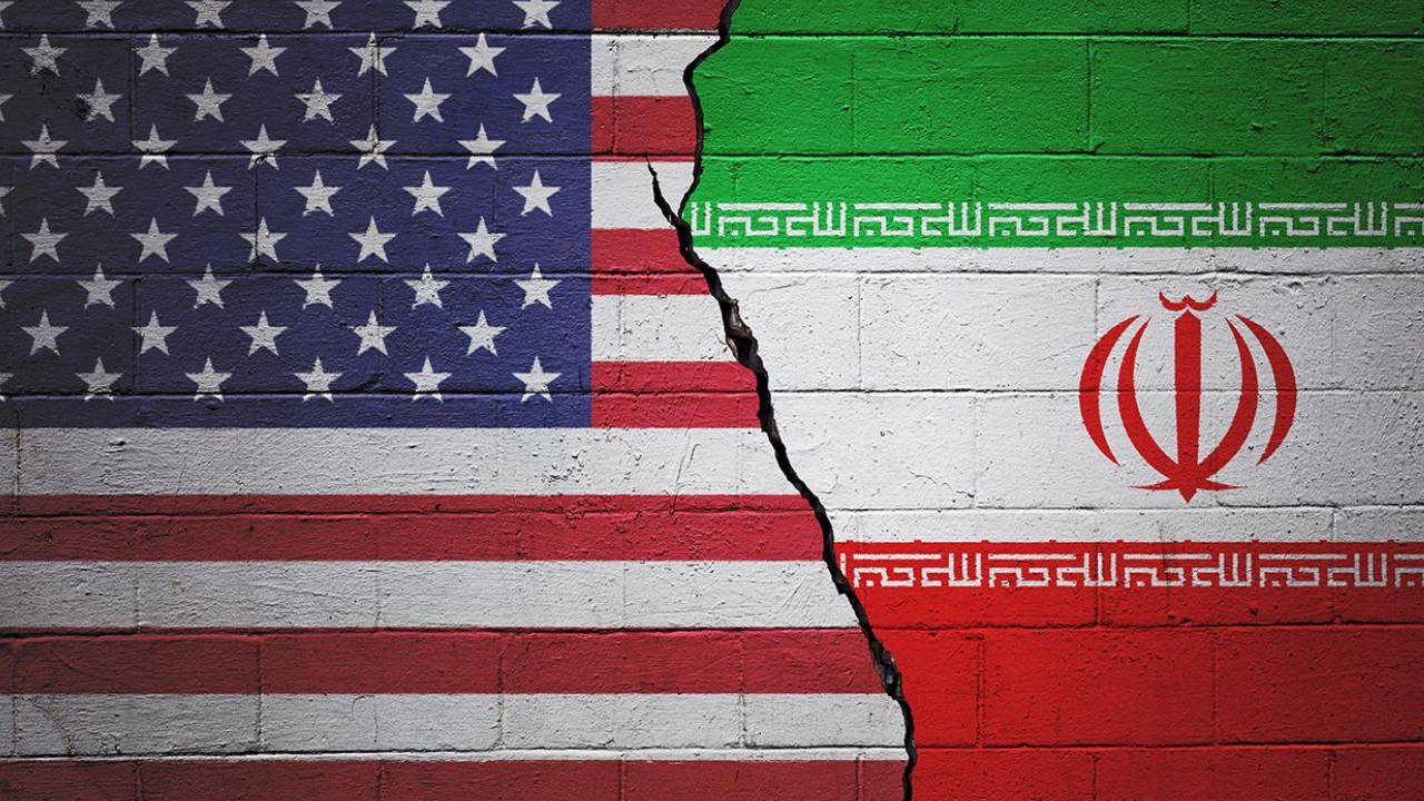 İran'dan Trump'a Hürmüz resti: 'Ne tweetle ne uçak gemisiyle ele geçirilir'