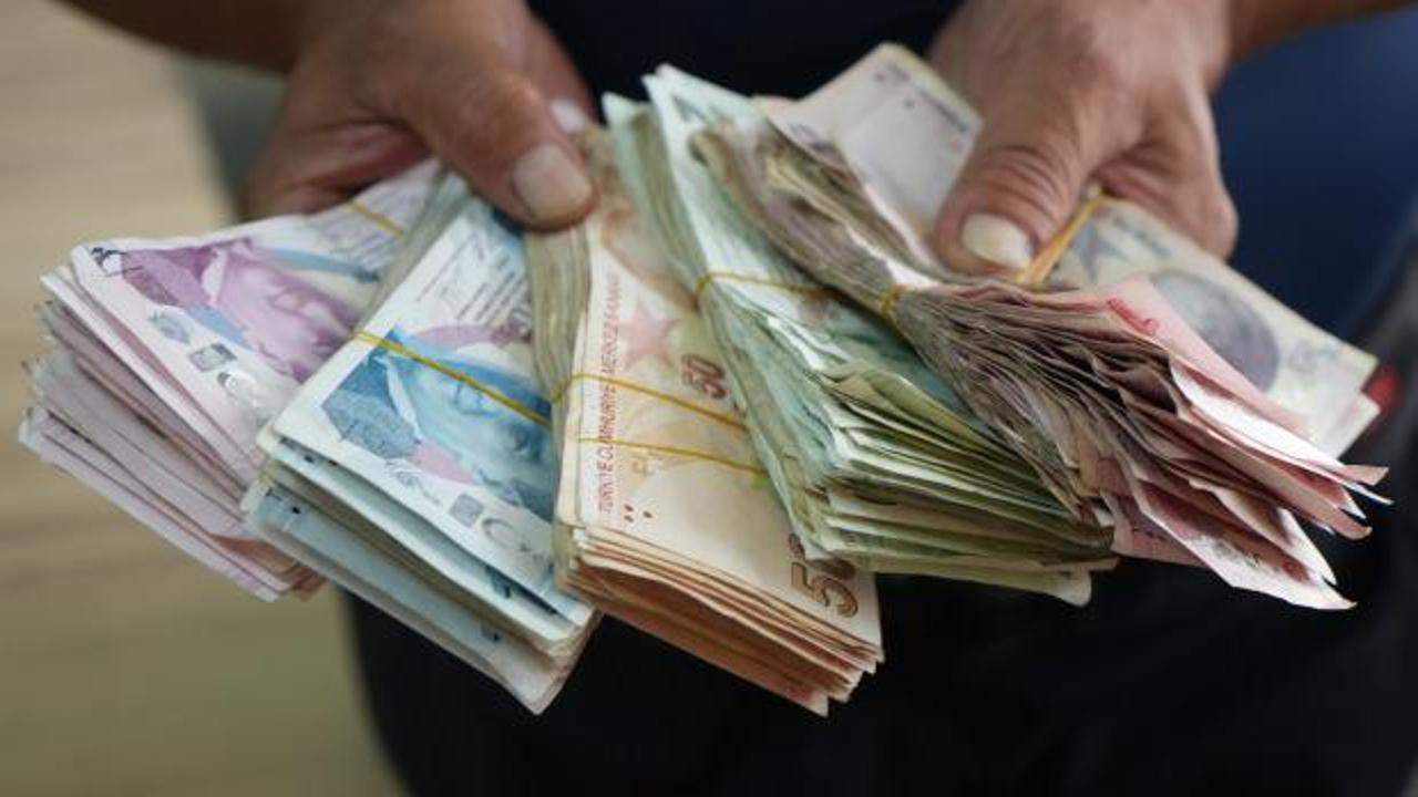 Kırıkkale'de dilenci kadının üzerinden 25 bin lira çıktı: Zabıtaya 'yol parası' istedi