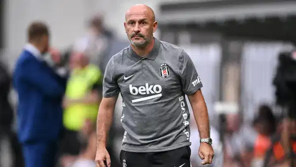 Vincenzo Italiano'dan Beşiktaş'ın ilk hafta kadrosu hakkında kritik açıklama