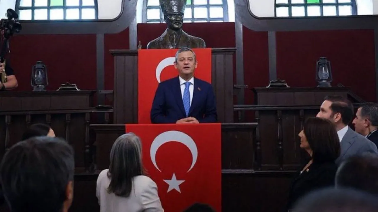 Yeni Parti'nin yol haritası belli oldu: 41 sayfalık program kamuoyuyla paylaşıldı