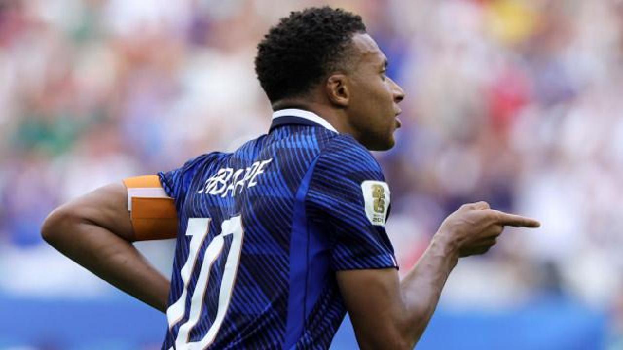 Mbappe Altın Ayakkabı'nın Sahibi Oldu: Dünya Kupası Tarihine Geçti