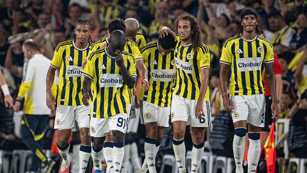 Fenerbahçe, Şampiyonlar Ligi'nde Lyon'u ağırlıyor