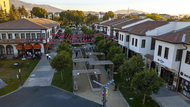 Malatya'da Kültür Yolu Festivali başladı: Arslantepe'de kralın taht odası ilk kez ziyarete açıldı