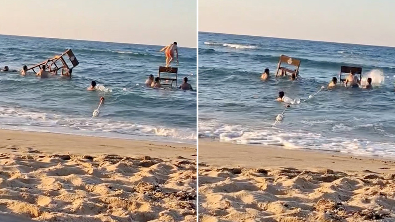 Karaburun Sahili'nde pes dedirten görüntü: Cankurtaran kulesini söküp denize attılar