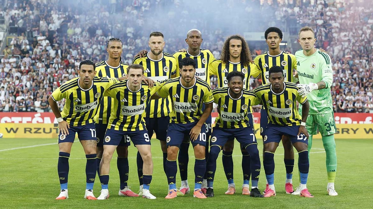 Fenerbahçe’de sakatlık şoku: İlk karşılaşmada forma giyemeyecek