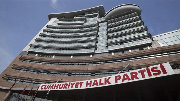 CHP'de 'mutlak butlan' kararı adli tatil nedeniyle eylüle ertelendi