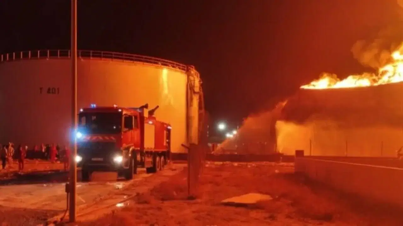 Libya'da art arda saldırılar: Zawiya Rafinerisi İHA ile vuruldu, Hafter'in istihbarat şefi öldürüldü