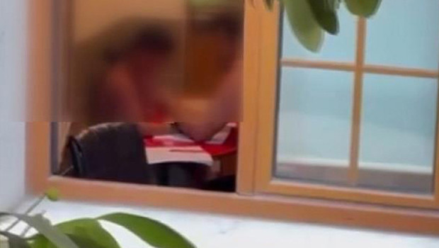 İstanbul'da rehabilitasyon merkezinde skandal: Öğretmenin öğrenciye şiddet anı böyle görüntülendi