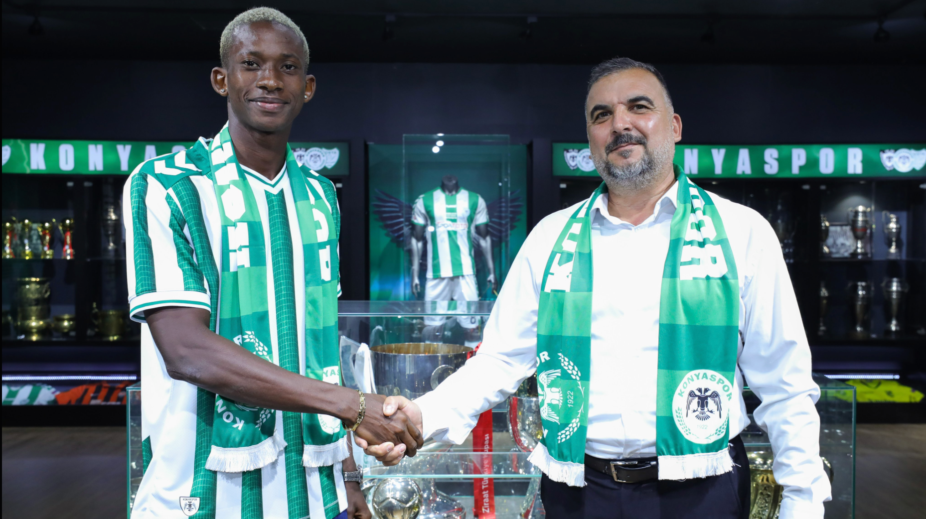 Konyaspor, kadrosuna birden 4 takviye yaptı