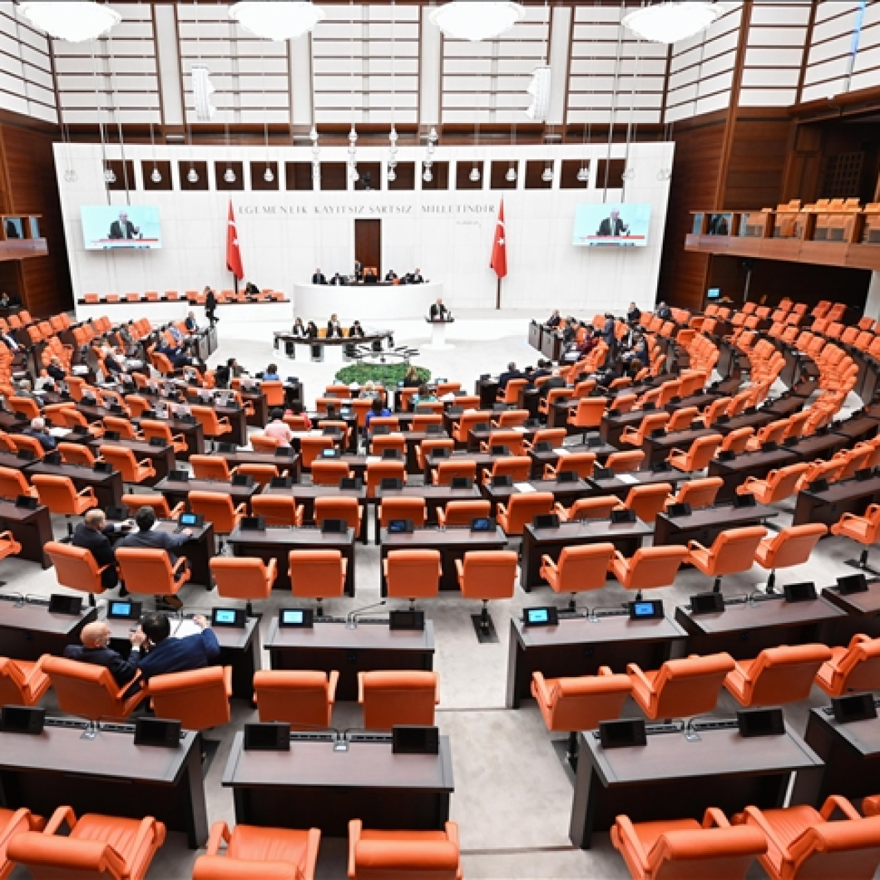 TBMM'nin gündemindeki torba yasa teklifi: Düzenlemeler ve süreç merak konusu