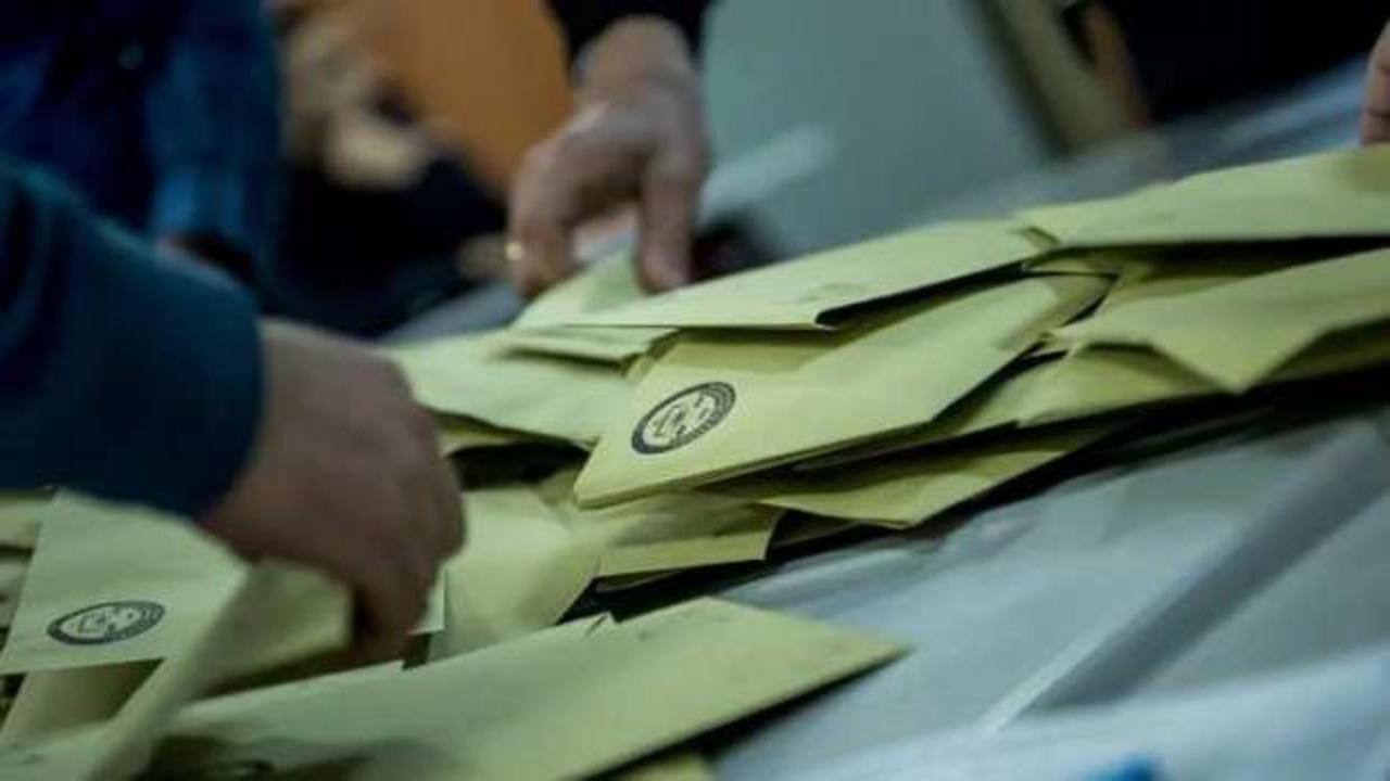Özgür Özel'in yeni parti kurma ihtimaline seçmenin nabzı tutuldu