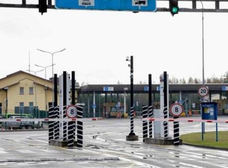 7 AB ülkesi Rus turistlere vize kapısını kapatmak için harekete geçti