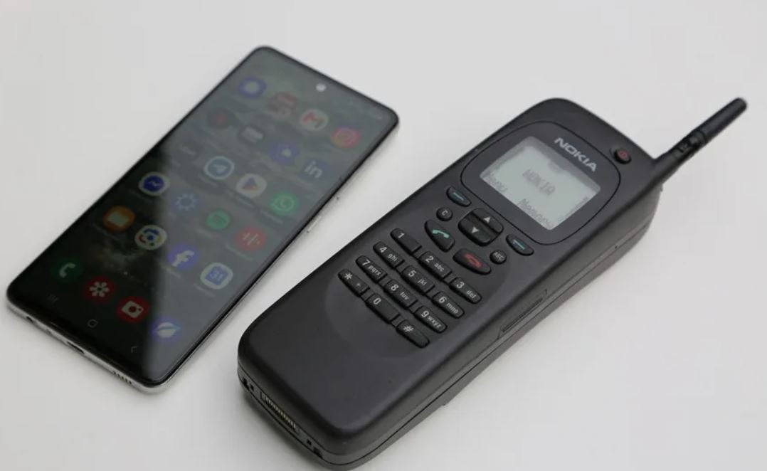 Tarihin ilk akıllı telefonu IBM Simon 30 yaşında: Dijital çağın başlangıcı