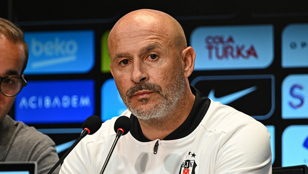 Vincenzo Italiano, Hradec Kralove maçı öncesi konuştu: 'Kazanmak için sahada olacağız'
