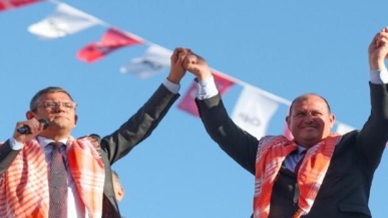 Özdil'den CHP'nin Menderes adayına sert çıkışı: 'Güvenlik görevlisiydi, şimdi belediye başkanı'