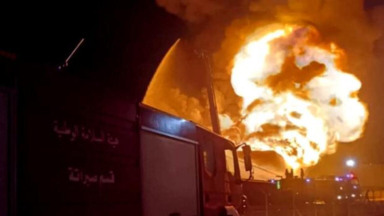 Libya'da elektrik santrallerinde peş peşe patlamalar: Ülke karanlığa gömüldü