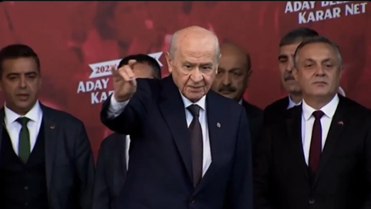 Bahçeli'nin talebiyle hazırlanan kanun teklifi TBMM'de 467 oyla kabul edildi