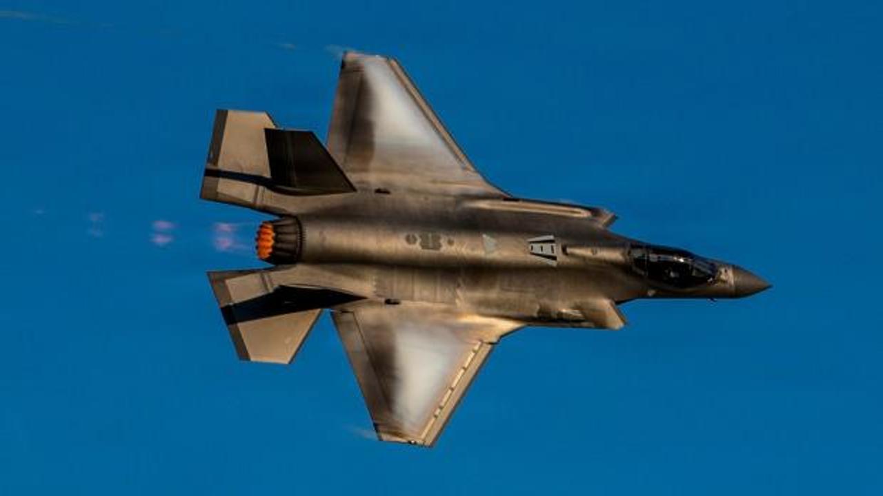 Lockheed Martin F-35'leri füze savunma ağının kalkanına dönüştürüyor