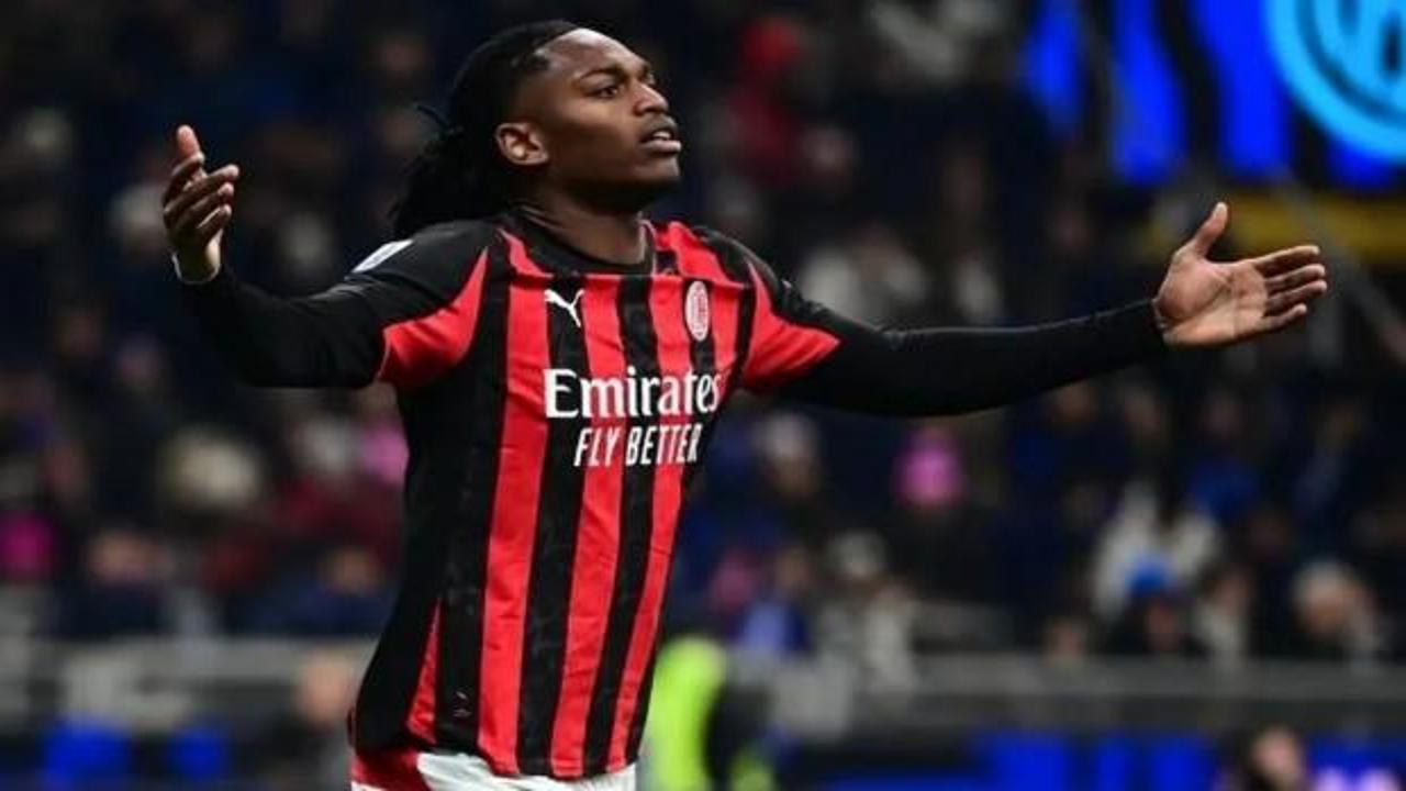 Fenerbahçe'den transfer iddialarına net yalanlama: 100 milyon euro teklifi asılsız